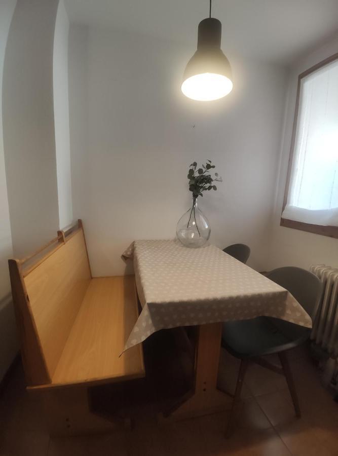 Apartamento Capelot Хака Екстер'єр фото