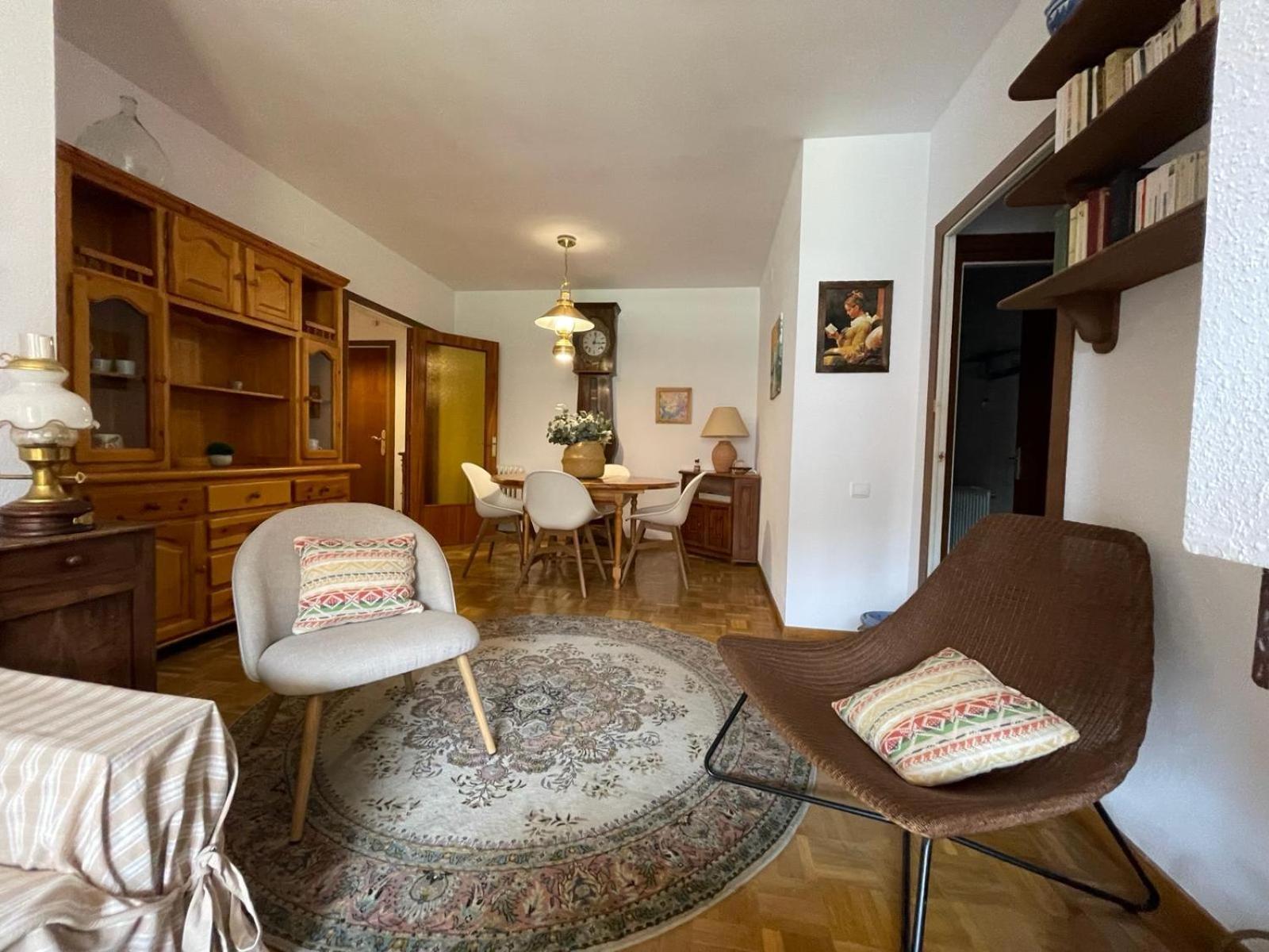 Apartamento Capelot Хака Екстер'єр фото